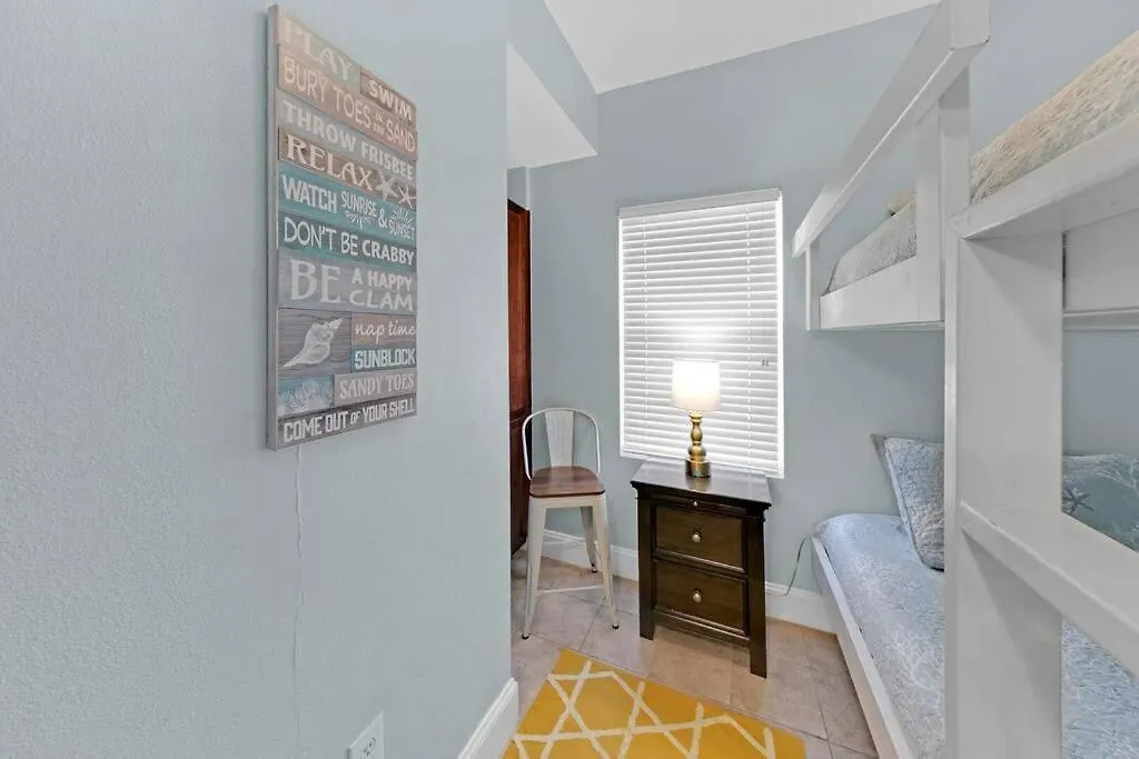 Gulfview Condo #1809 At Laketown Wharf Panama City Beach